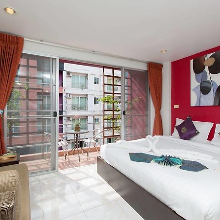 Cool Sea House Hotel Patong Exterior photo